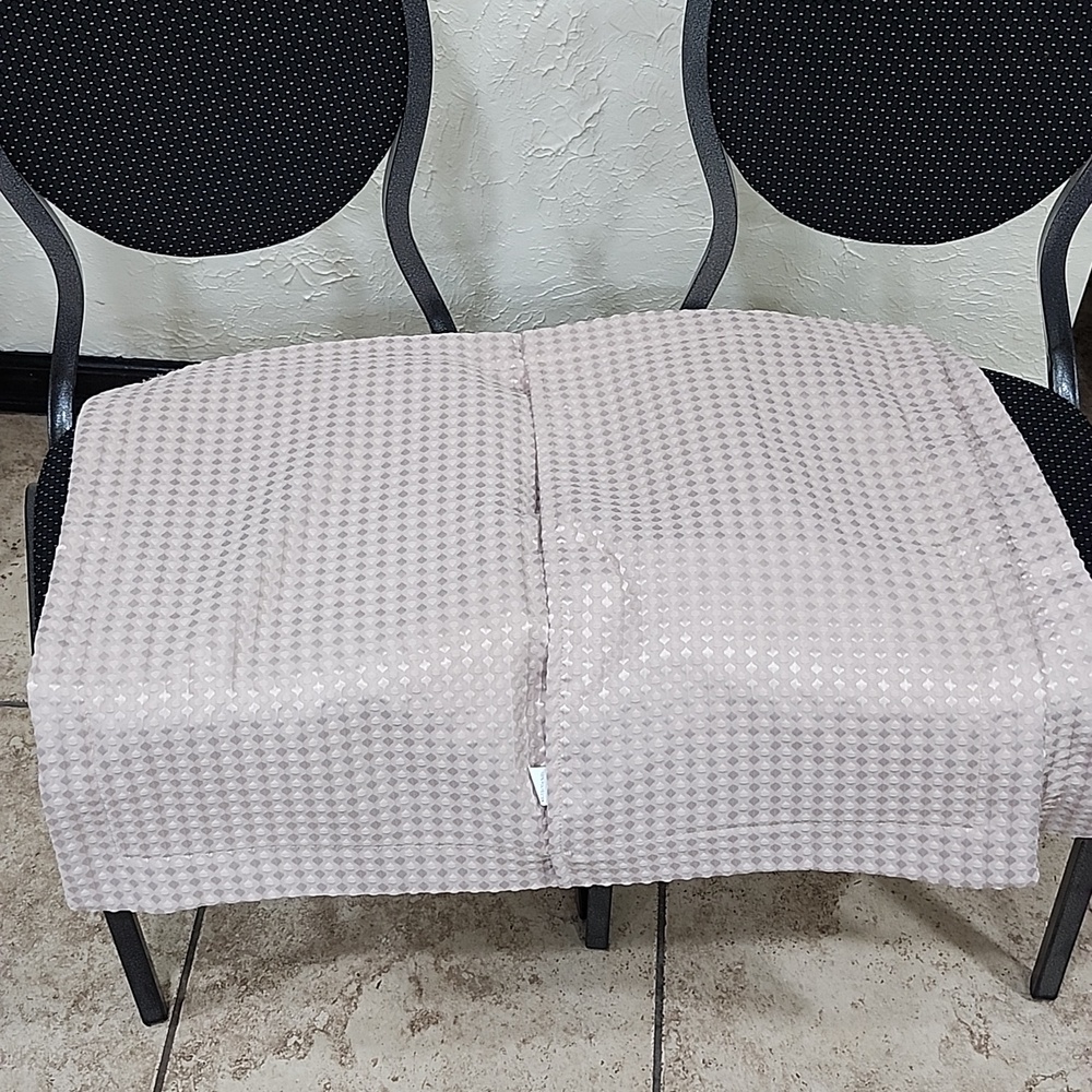 SET OF 2 TEXTURED PILLOW SHAMS - Picture 3 of 4